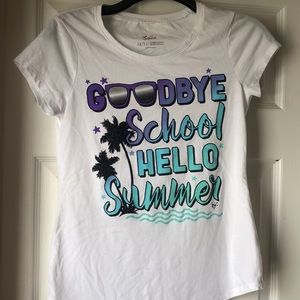 Girls tee shirt. ~Justice New without tag